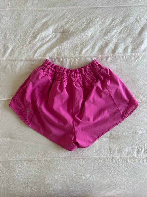 High-Rise Hotty Hot Lululemon Shorts 2.5" Pink - Image 2