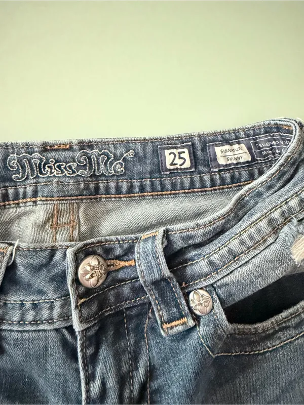 Miss Me Signature Skinny Jeans Size 25 Distressed Stretch Denim - Image 4