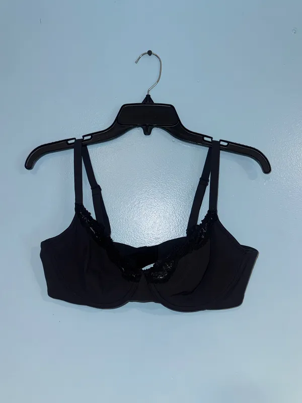 SKIMS Unlined Bra - Image 2