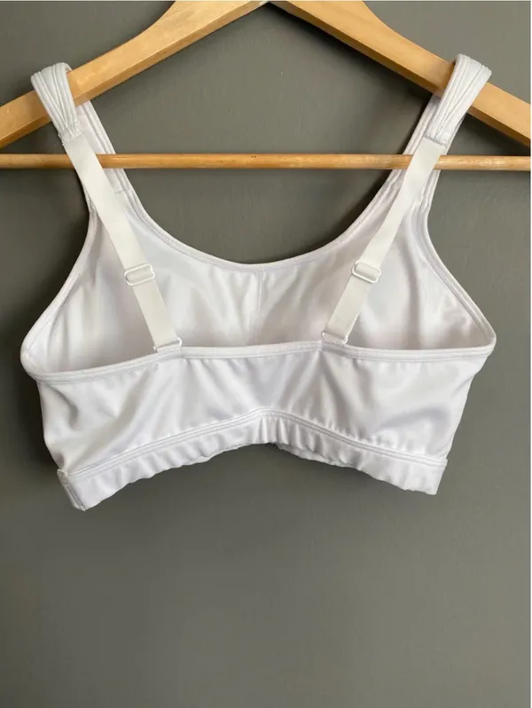 Gymshark sports Bra - Image 2