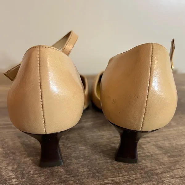 Vintage Michelle D Leather Heels W/ Ankle Strap Women’s Size 6 Beige Neutral - Image 6