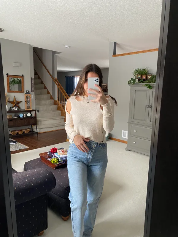 Signature 8 Boutique Sweater - Image 2