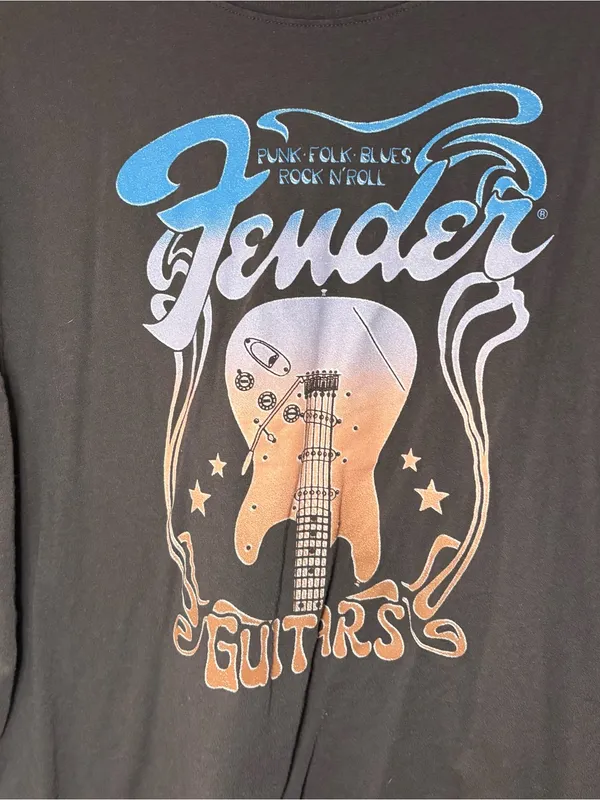 Fender Women’s Guitar Graphic Tee Size Large - Image 2