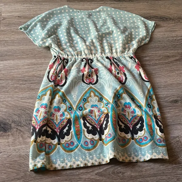 Charlotte Russe Pastel Paisley Tunic Size Small - Image 8