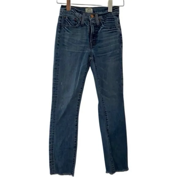 J. Crew Blue Vintage Crop Ankle Length Jeans Structured Cotton Distressed Denim. - Image 2
