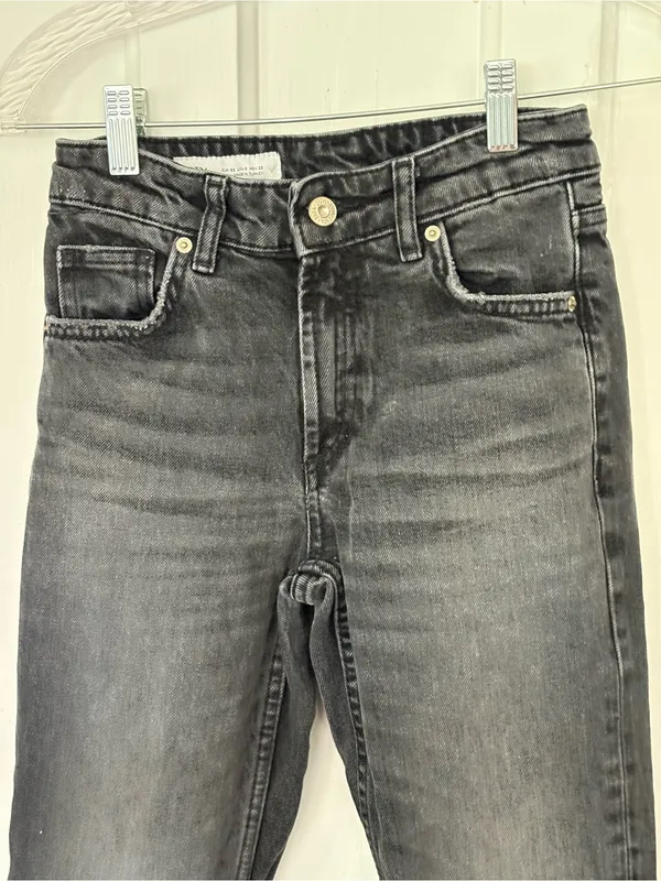 Zara Women’s Washed Black Slim Straight Jeans size 0 inseam 24 - Image 2