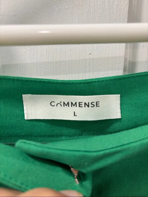 Commence Women’s High Waisted Pleated Shorts Size Large Kelly Green EUC Summer - Image 3