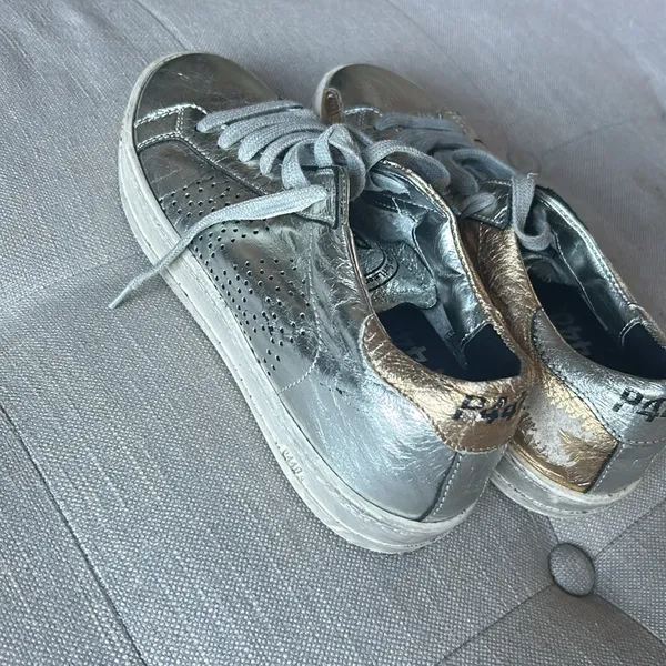 P448 Gold Silver Metallic Sneakers Size 37 - Image 7