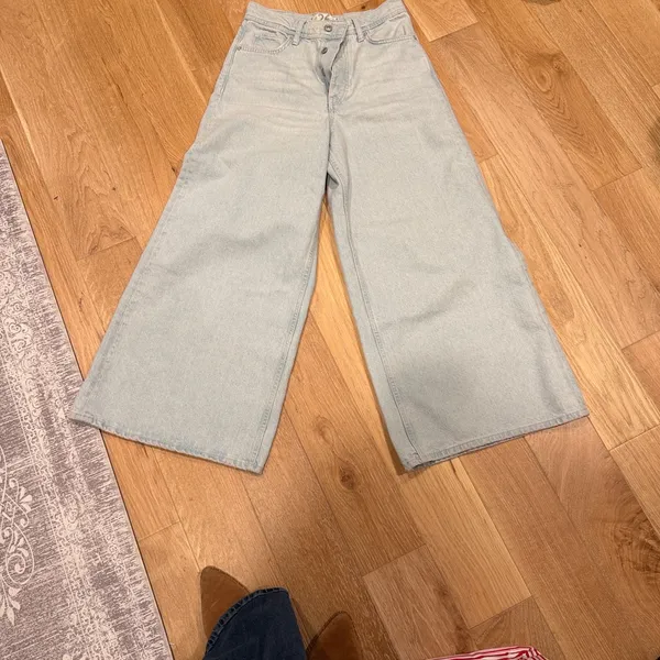 Free People we the free Light Blue‎ extra wide Flare Jeans 26 - Image 2