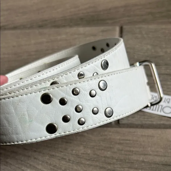 White flat studded Belt - Image 2