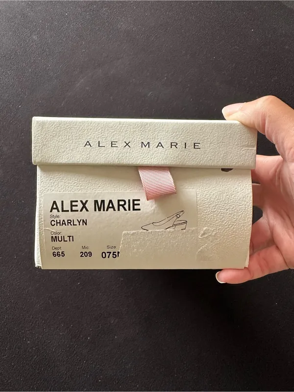 Alex Marie “Charlyn” Sling back block heels - Image 13