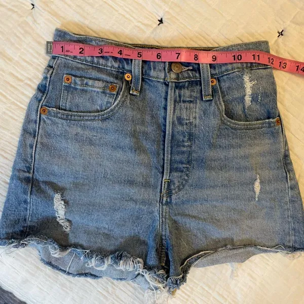 LEVI’S Ribcage Denim Shorts High Rise Button Fly Distressed Raw Hem Size 24 - Image 9