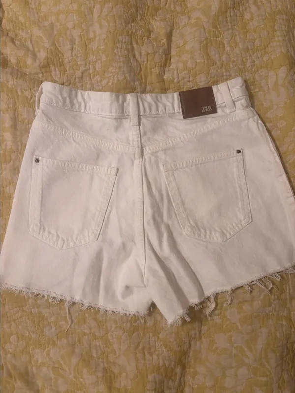 ZARA White Denim Shorts - Image 3