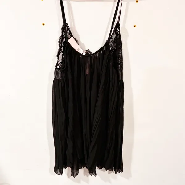 Victoria’s Secret Very Sexy Black Pleated‎ Lace Babydoll Ribbon Front Size Large - Image 4