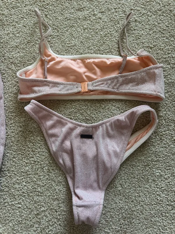 Light pink sparkle triangl set - Image 4