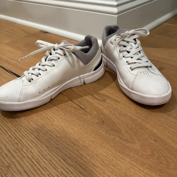 On Women's The Roger Advantage Trainers Sneaker Shoes - Image 3