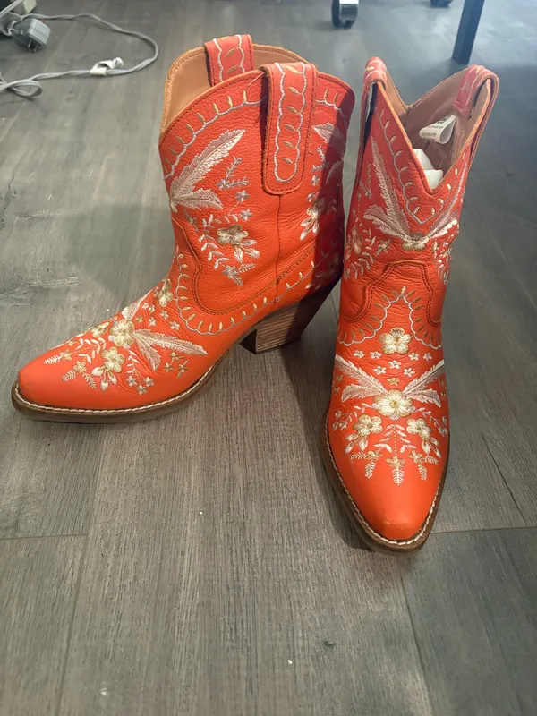 Dingo Cowboy Boots - Image 2