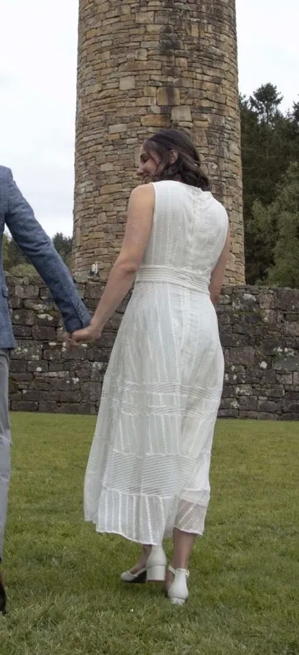 Taylor Dress White Size 4 - Image 5
