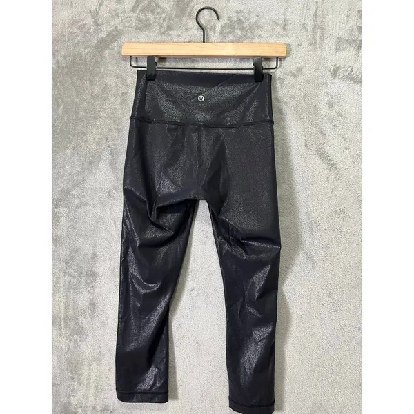 Lululemon Wunder Under Crop High-Rise Luminosity Foil Print‎ Black Black Size 4 - Image 5