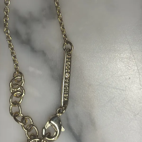 Kendra Scott gold Elisa Pendant pink - Image 4