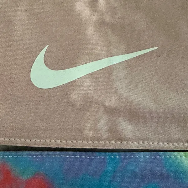 Women's Nike Dri-FIT Running Headband Sports Athletic Tie Dye Reversible Tie - Image 2