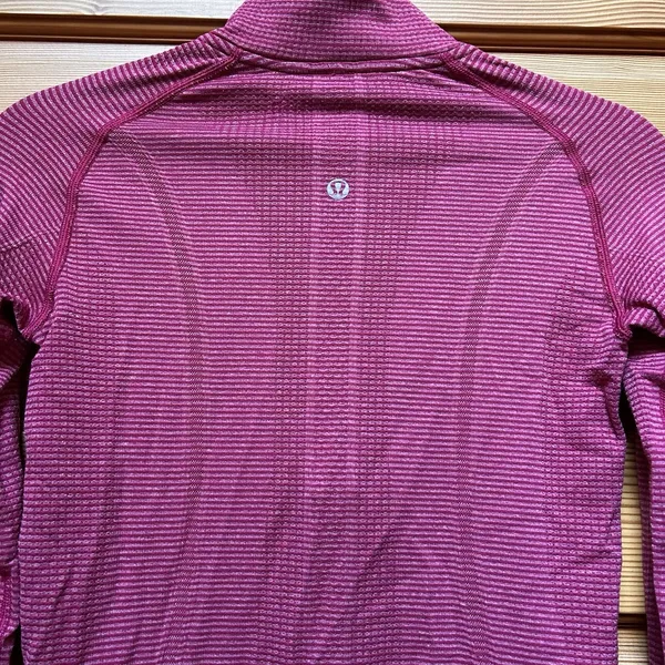 Lululemon Womens 4 Run Swiftly Tech 1/2 Zip Pullover Striped Bumble Berry FLAWED - Image 6