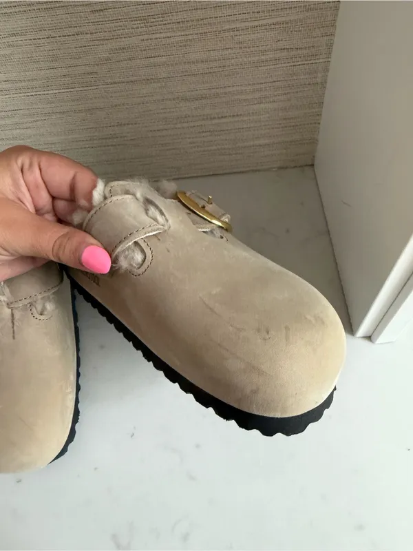 Birkenstock Boston Big Buckle Shearling Clogs - Image 4