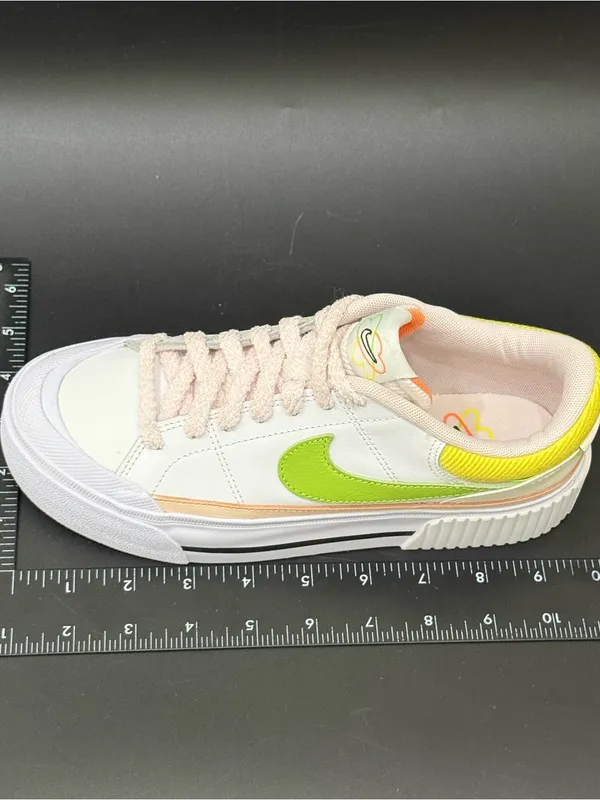 NIKE Women’s Court Legacy Lift Size 6 - Image 13