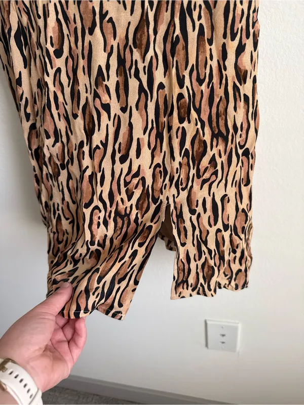 Aritzia Sunday Best Chiara Leopard Print Mini Dress Size 2 - Image 4