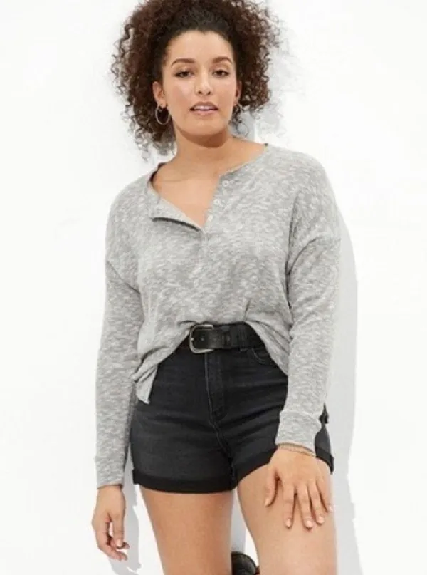 American Eagle Soft Grey Henley - Image 2