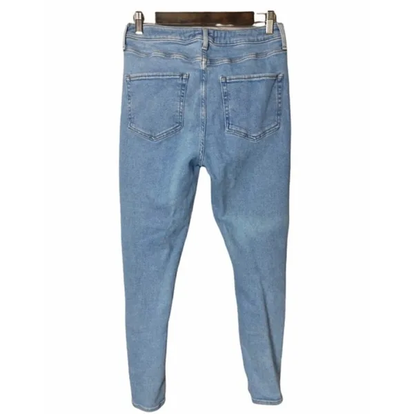 Forever 21 Light Wash Distressed‎ Knee High Rise Skinny Jeans 31 - Image 2