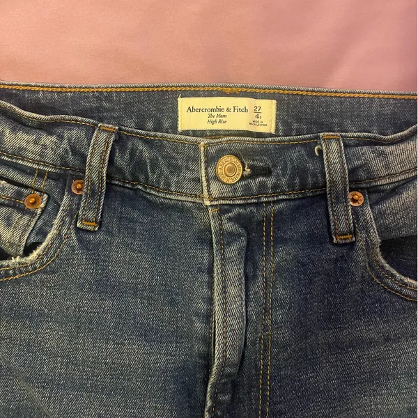 Abercrombie Jeans - Image 2