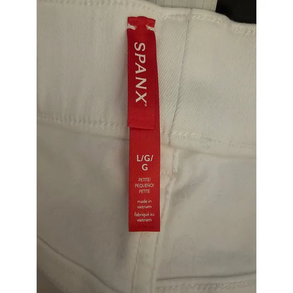 NWT Spanx Womens White Kick Flare Jeans‎ Large - Image 4