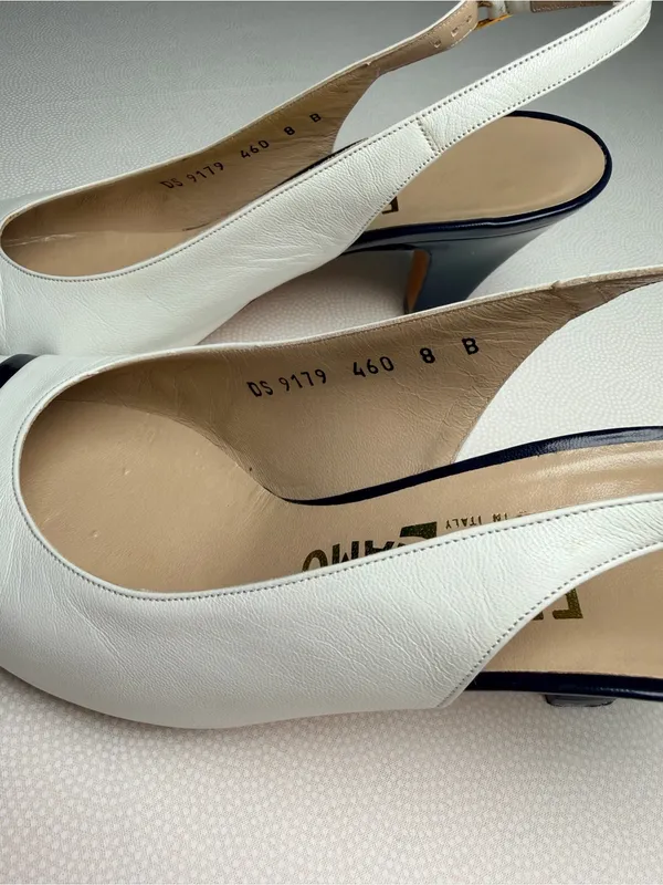 Salvatore Ferragamo Slingback Heels 8B White Navy Leather Italy Vintage 1980’s - Image 7