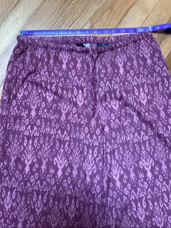 NWT Divided H&M dark pink patterned pull on pants size medium - Image 9