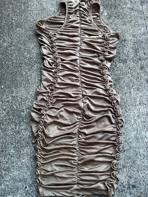 E: Hera Collection Taupe Mock Neck Ruched Bodycon Dress Size S Marks - Image 6