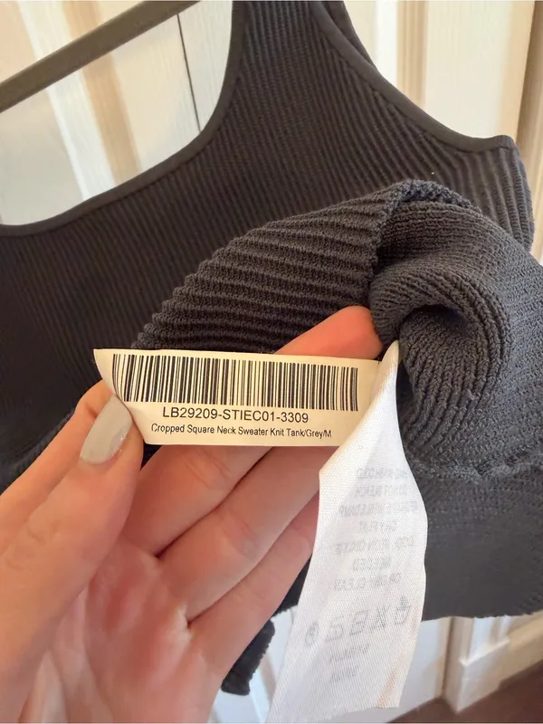 Quince Cropped Square Neck Sweater Knit Tank Grey SIze Medium - Image 3