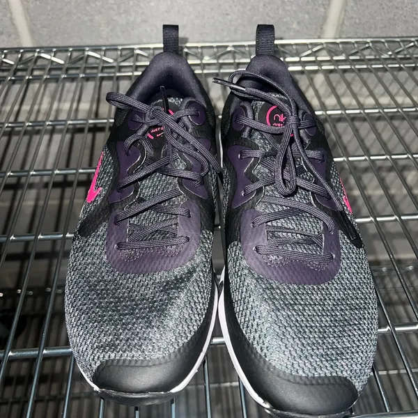 Nike Black and Pink Athletic Shoes‎ - Image 2