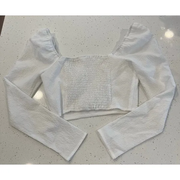 ASTR The Label Sweetheart Neck Ruched Crop Top Puff Sleeve White Small‎ - Image 4