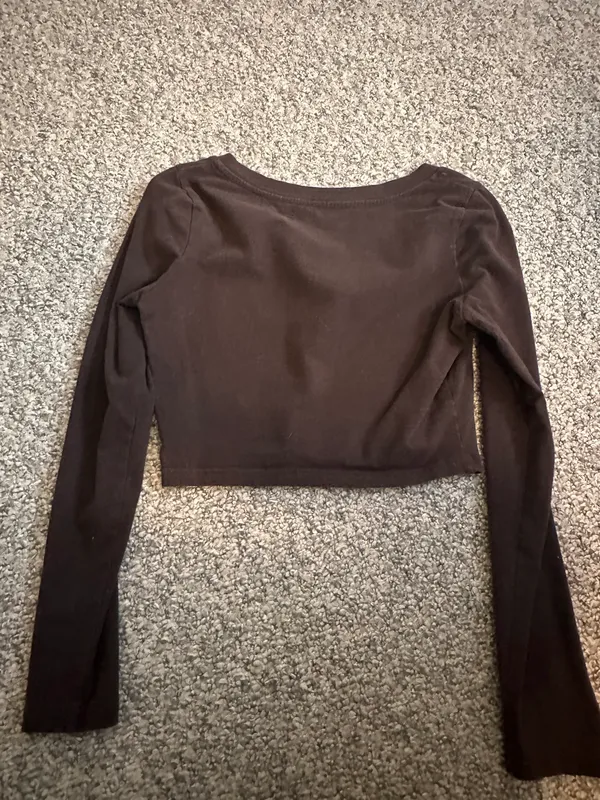 SheIn Basics Brown Long Sleeve Crop Top - Image 4