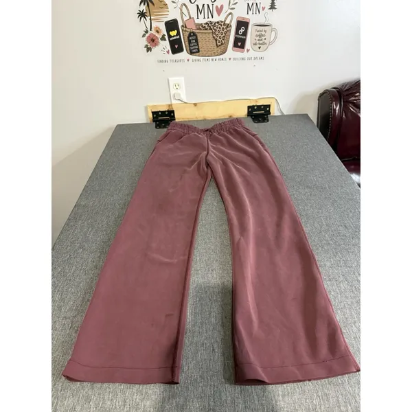 Lululemon women's Softstreme High Rise Maroon Pants Sz 6 - Image 2
