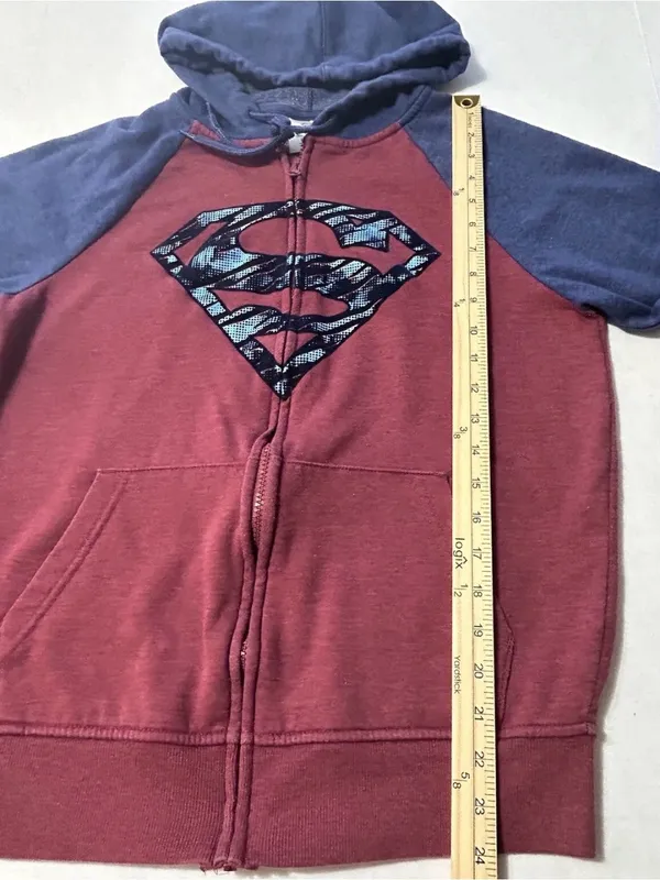 DC Comics Superman Full Zip Hoodie Mens Small Colorblock Camo Logo Raglan - Image 4