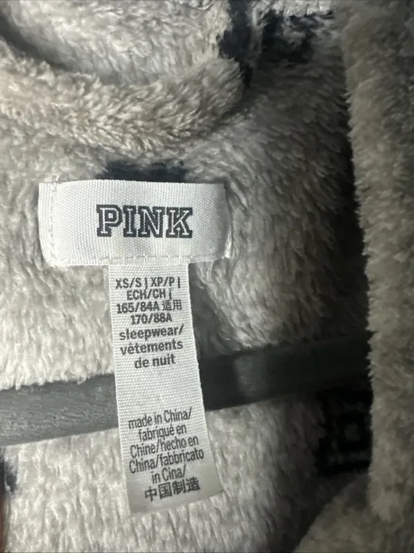 Victoria’s Secret PINK XS S Plush Robe Gray Black Logo Hearts Y2K Cozy Fleece - Image 4