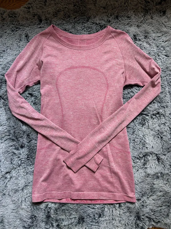 Lululemon Swiftly Tech Long Sleeve  - Image 2