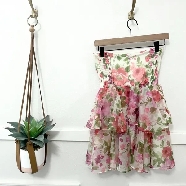 Abercrombie Organza Tiered Strapless Fitted Mini Dress Floral Strawberry XS - Image 2