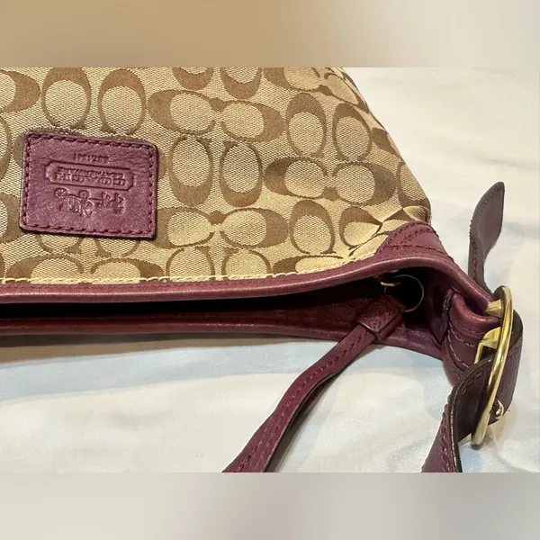 Coach Signature Monogram Canvas and Leather Hobo Shoulder Crossbody bag - Image 10