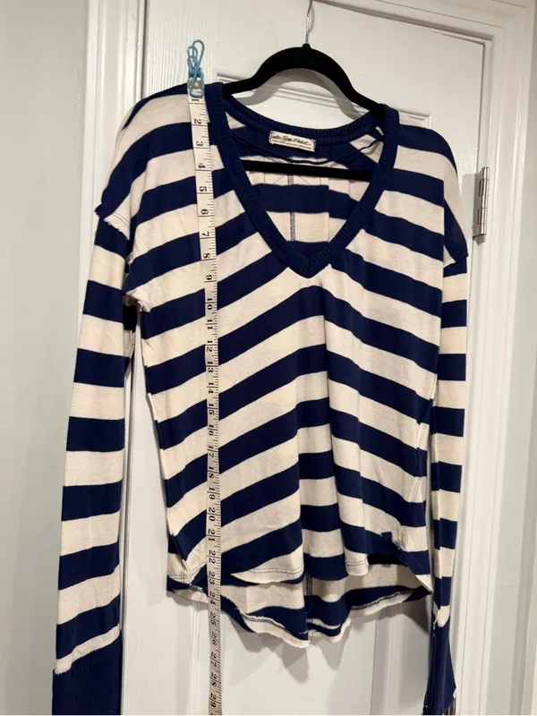 NWOT Free People We The Free Size XL Blue Cream Striped Thermal Knit V Neck Top - Image 6