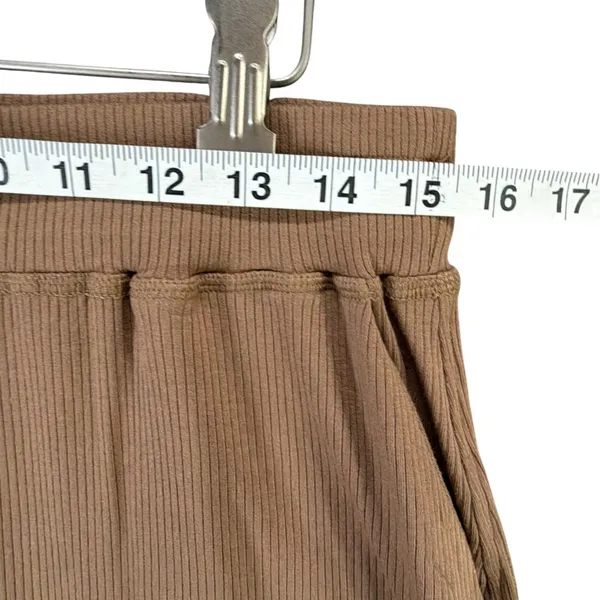 Filoro Ribbed Knit Lounge Set Women L Brown 2 Pc Top Shorts Cozycore Casual Chic - Image 11