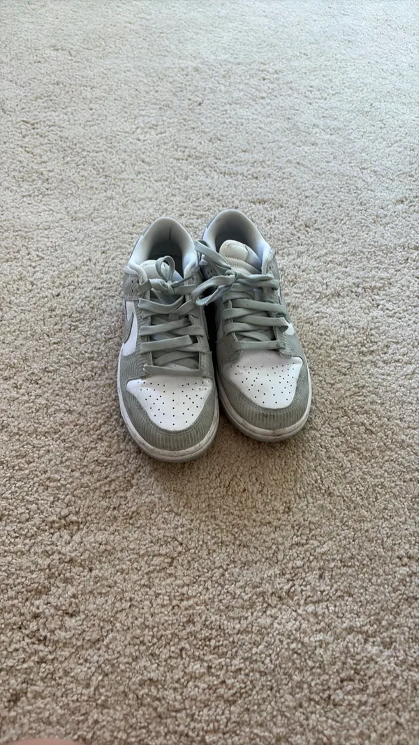 Nike Dunk Low Women’s - Image 4