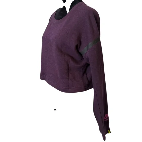 Nike Track & Field Purple Cropped Sweatshirt‎ Cozy Fleece Pullover Boxy Size M - Image 6